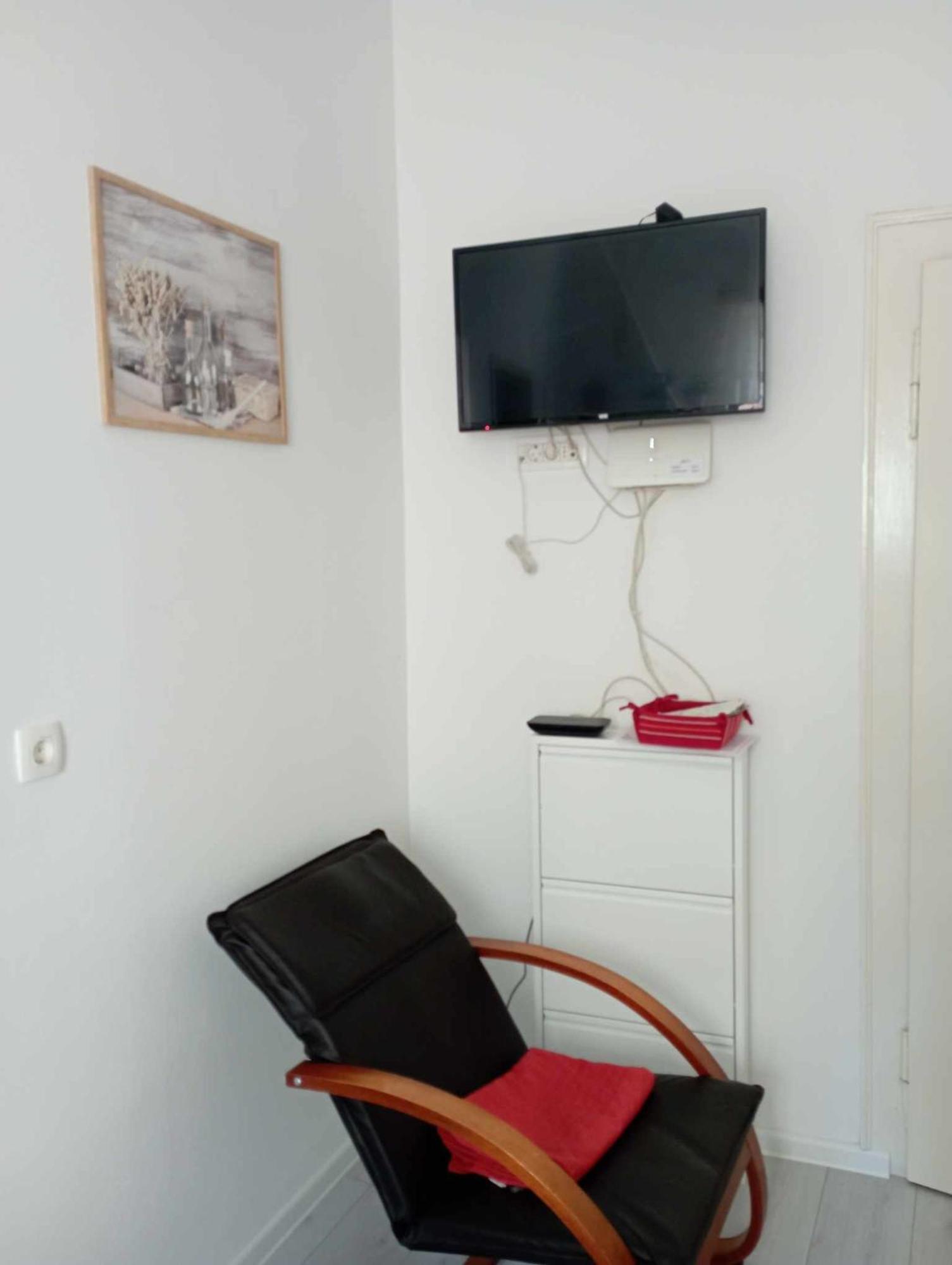 Angela Apartment